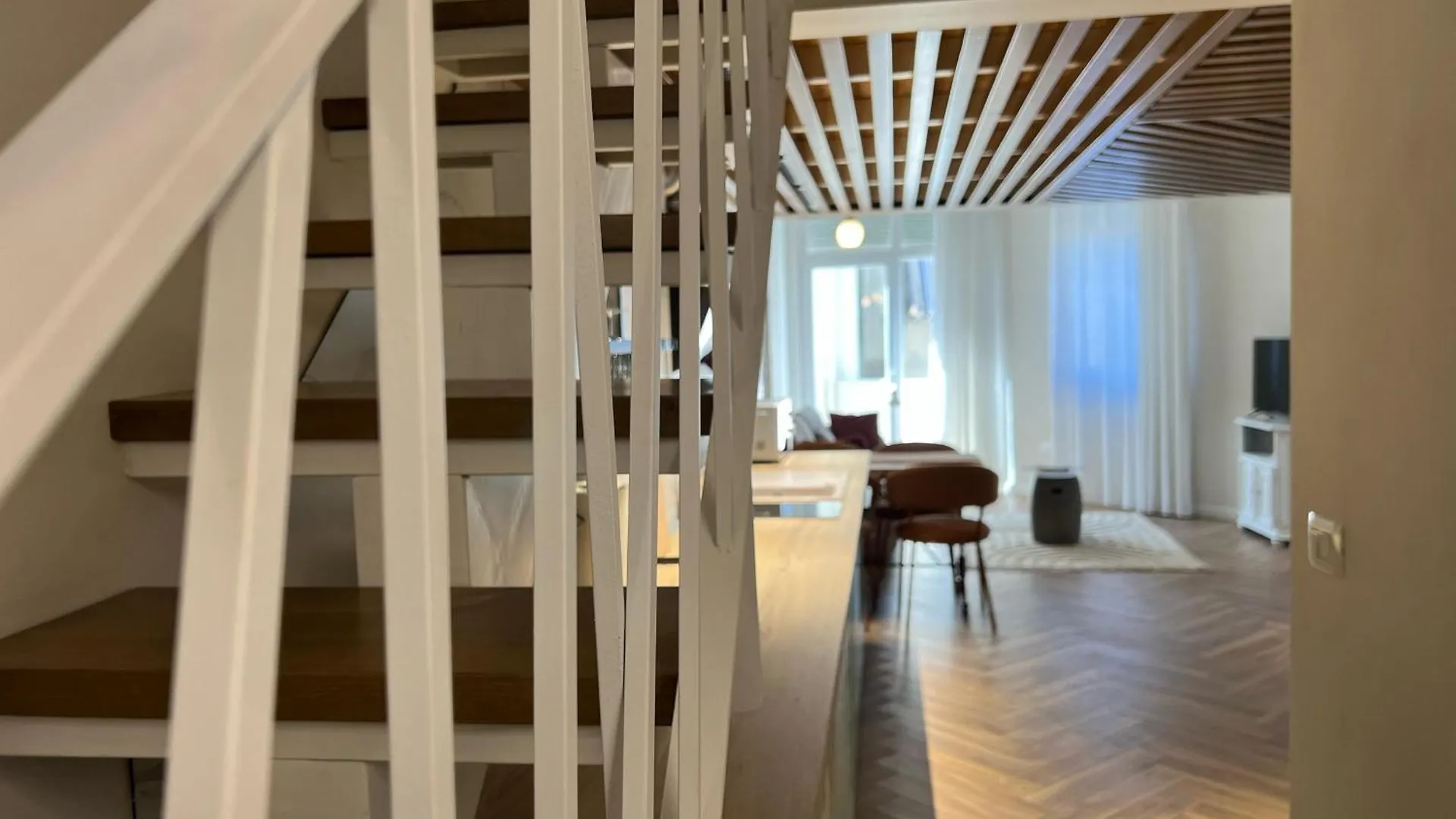 Denny'S Apartment City Center Duplex Tirana Albania